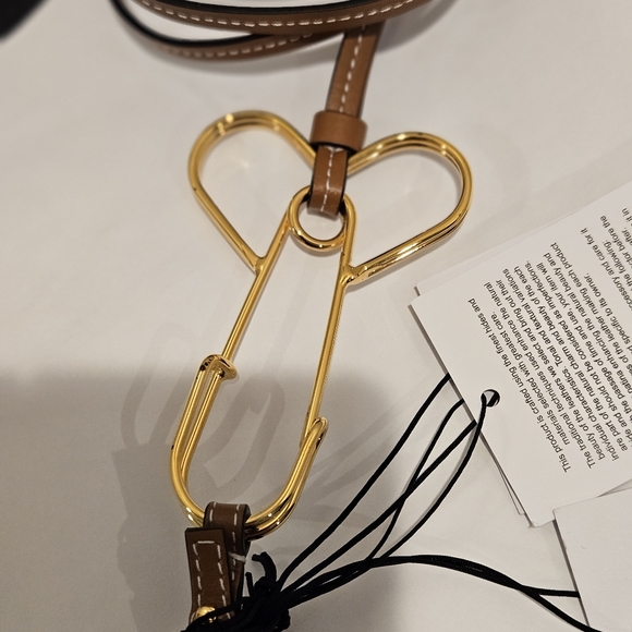 JW ANDERSON Safety Pin Leather Card Holder - UNISEX - Picture 5 of 8